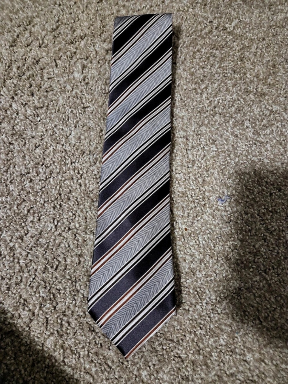 Ermenegildo Zegna Brown And Gray Striped Designer Silk Tie
